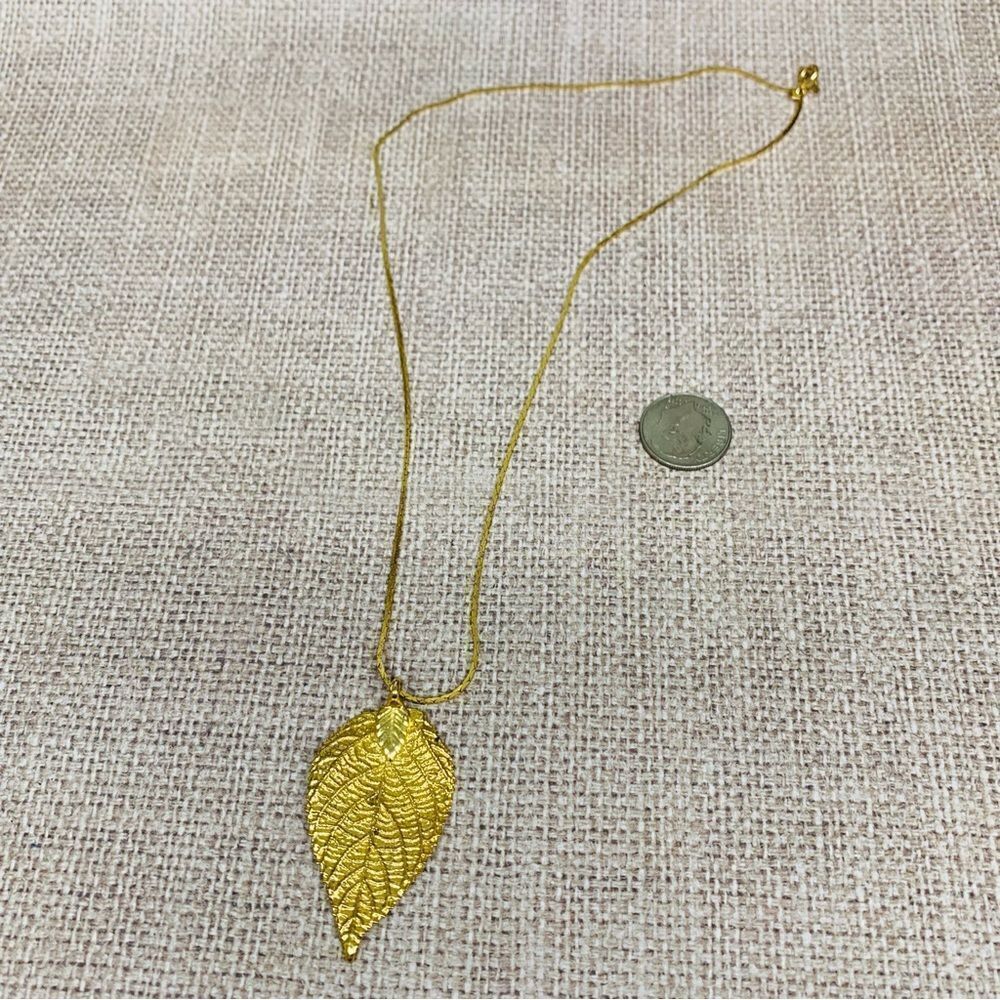Gold Leaf Necklace
